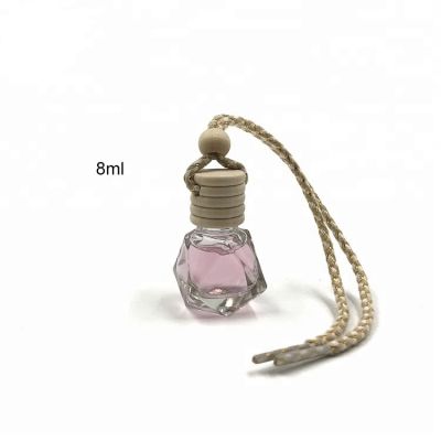 Refillable 8ml glass perfume hanging car fragrance bottle with oak cap