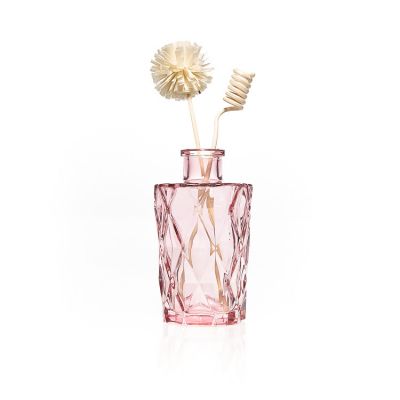 Factory Price Crystal Pink 200ml Glass Diffuser Bottle with Flower Sticks and Lids 