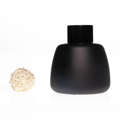 Decorative 100ml Half Round Frosted Matte Black Empty Glass Reed Diffuser Bottle with Aluminum Cap 