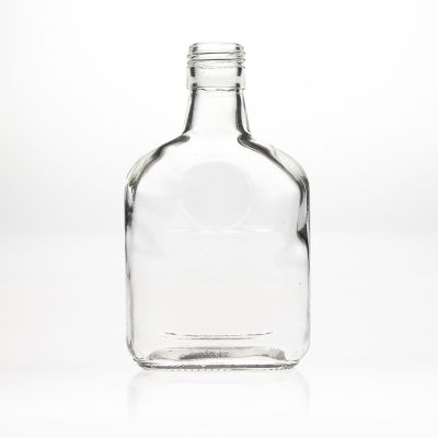 Custom 160ml Flat Square Liquor Bottles Flint Crystal Glass wine Bottle for Whisky Packaging