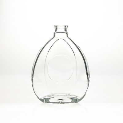 OEM Logo Printed 500ml Special Shaped Whisky / Vodka Bottles Empty Crystal Glass Spirit Bottle with Stopper