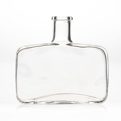 Large Capacity 500ml 17oz Flat Square Empty Crystal Glass Spirit Bottle with Wooden Stopper