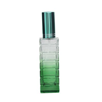 2018 hot sale empty 50ml glass men perfume bottle with green sprayer cover