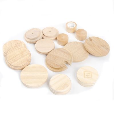 Customized shape recyclable wood sealing candle lids