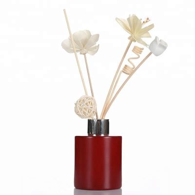 Cheap 150ml Long Cylinder Shaped Red Fragrance Diffuser Bottle 