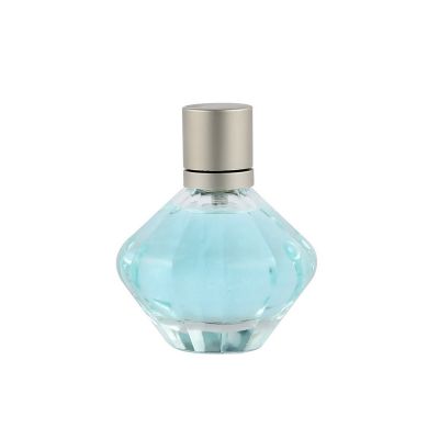 Factory Supplier Low Moq Customized Design Glass Perfume Bottles with Spray