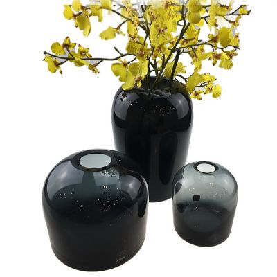 Gift and Crafts Home Decoration Black Glass Vintage Vase 