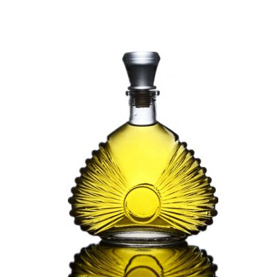 500ml emboss glass liquor bottles with decoration for Brandy XO