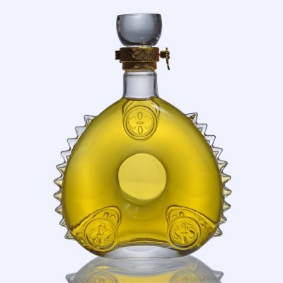 Special design 700ml customized glass bottle for XO cognac whisky brandy liquor 