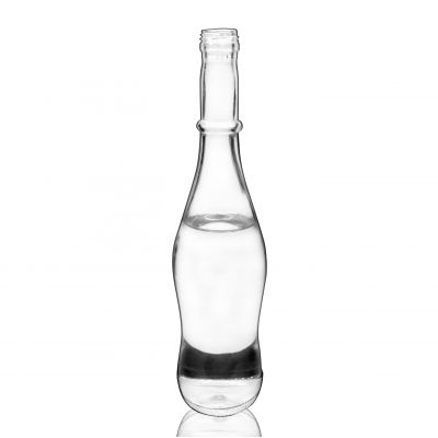 Screw Cap Finish 750ml Rum Glass Bottle 