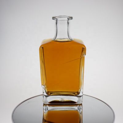 Glassware Manufacturer liquor bottle 500ml, empty clear glass wine bottles