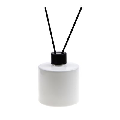 Coating White Color 200ml Glass Reed Diffuser Bottles With Reed 