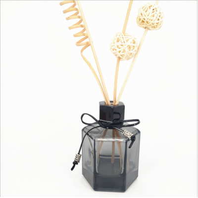Luxury Room Fragrance Customized Home Office Decoration 120ML Hexagon Reed Diffuser Bottle 