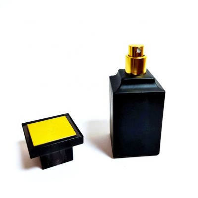 Matte Black Traditional Chinese Japanese Style 50ml Matte Perfume Bottle With Cap 