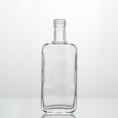 250ml 8OZ Empty Clear Flat Glass Bottles For Liquor Gin With Screw Cap 