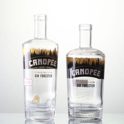Customized 750ml whisky rum vodka spirit glass bottle 