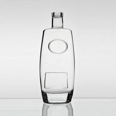 customized engrave Empty luxury Extra white Guala top XO Gin Rum whiskey square shape 500ml Glass Bottles 