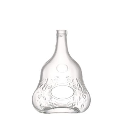 Factory design logo clear empty 700 ml flat glass wine liquor bottle with cover 