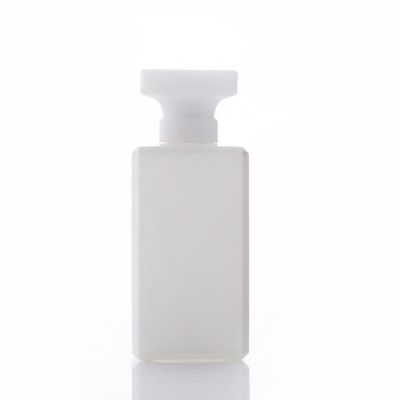 100ml white glass essential oil bottles 
