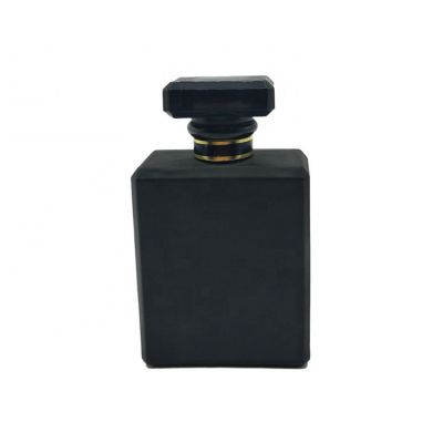 Manufacturer Black 50ml Empty Refillable Square glass perfume bottle for sale