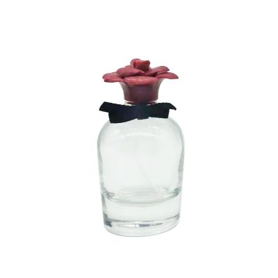 Creative perfume bottle, luxury glass bottle, flower perfume bottle cap 