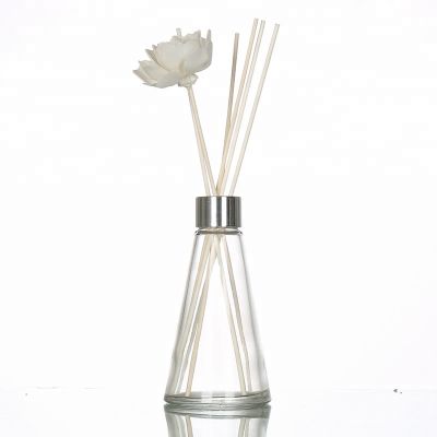 50ml 80ml 150ml New Style Triangle Glass Diffuser Bottle 