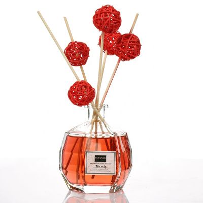 2018 New Style Aroma Clear Fragrance Room Glass Diffuser Bottles 