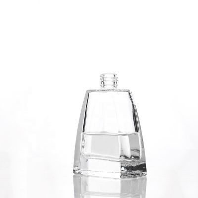 High quality100ml cone shaped aroma fragrance reed diffuser glass bottle and reed stick 