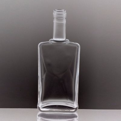 Super flint cork top square shape 700ml glass spirit bottle 
