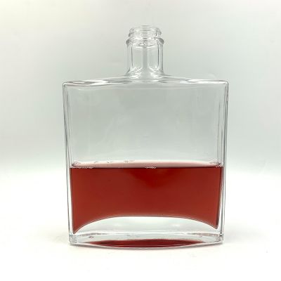 700ml Traditional Flat Square Transparent Empty Glass Bottle For Whisky Xo Brandy Tequila