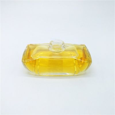 wholesale 80ml scent hanging car perfume diffuser bottle 