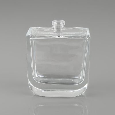 China Manufacturer 100ml Empty Glass Perfume Mist Spray Bottle 