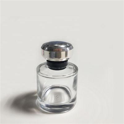 Custom Refillable Transparent Luxury Glass Round Perfume Bottles 50ml 