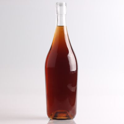 700ml custom lid well sealed glass bottle for brandy 