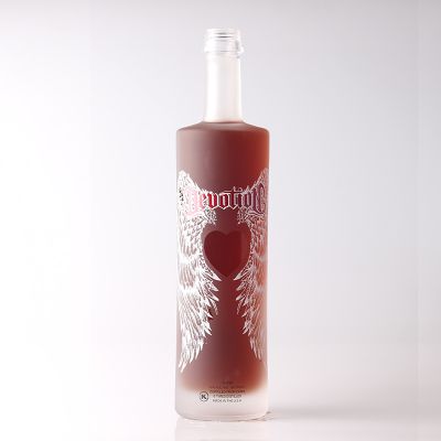 China supplier selling 700ml 750ml empty frost vodka and wine unique glass bottle with cork 