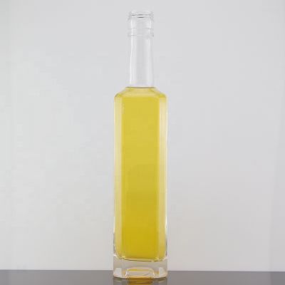Food Grade Square Shape 500ml Olive Oil Glass Bottle With Screw Cap Sealed