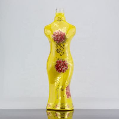 Chinese Style Decal Design Women Shape 500ml Spirits Liquor Glass Bottle Guala Top 