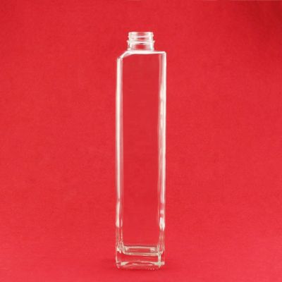 Tall And Thin Clear Spirit Glass Bottle Rectangular 500ml 750ml Glass Tequila Bottle Screw Cap 