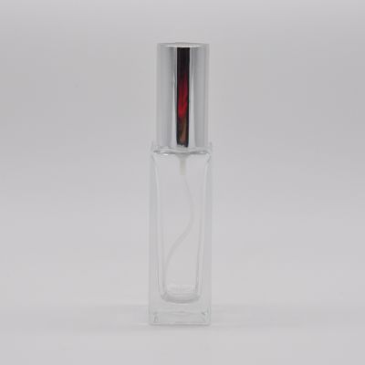 Empty wholesale high quality wholesale clear OEM rectangle refillable glass perfume bottle with pump mist sprayer 
