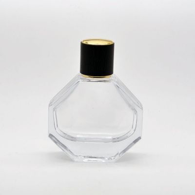 Wholesale unique design 100ml polyhedron empty perfume spray bottle for sale