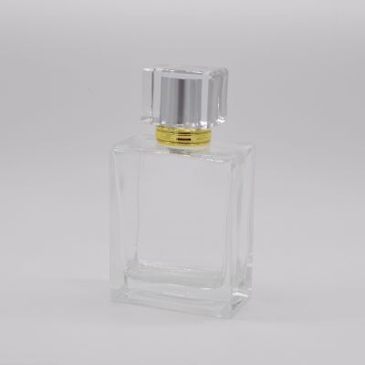 Empty high quality rectangle transparent clear OEM glass perfume bottle with pump sprayer 
