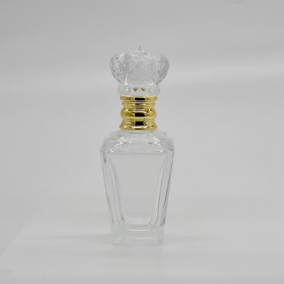 60ml high quality Empty transparent glass perfume bottle with pump sprayer gold cap dubai low MOQ