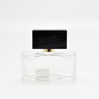 Unique design Wholesale 100ml square glass eco friendly perfume bottles with wood cap 