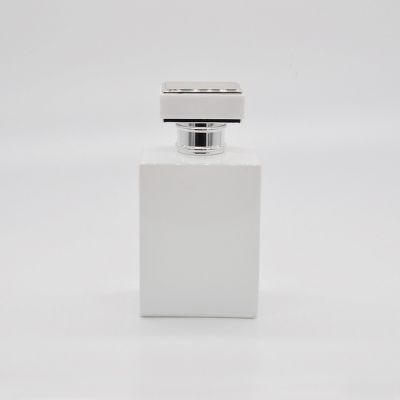Luxury design empty Rectangular perfume Glass Bottle with lid 