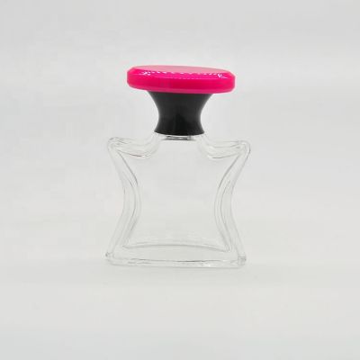Mini Wholesale Shaped Crimp Red Cap Glass Pump Fashion Design High Quality Spray Perfume Bottle With Cap 