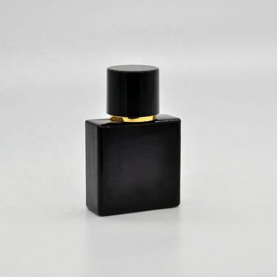 Empty Freshener Square Shaped Frosted 30ml Beautiful High Quality Glass Spray Perfume Bottle 