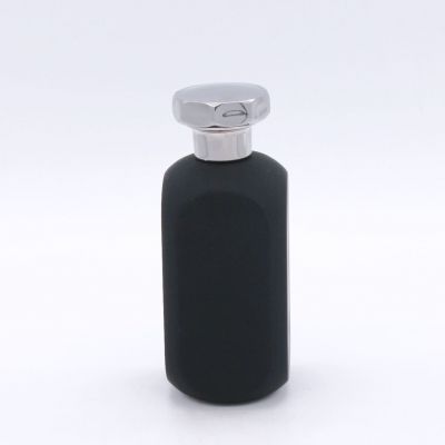 elegant high technology rubber paint spraying 100ml glass perfume bottle for sale 