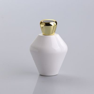 100ml solid white color glass custom perfume bottle 