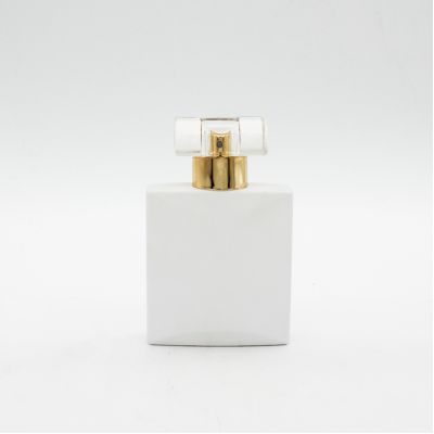 wholesale high quality surlyn cap crimp fancy empty white 50ml perfume glass bottle