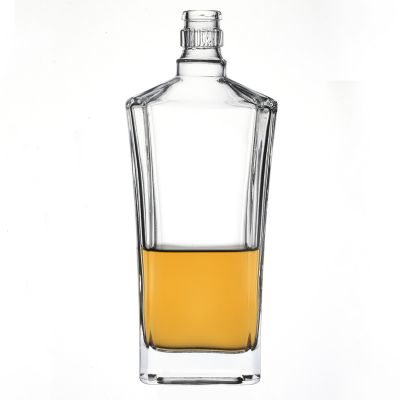 Hot Sale High Quality Clear Glass Bottle Customize 500ml Flint Glass Liquor Bottle 